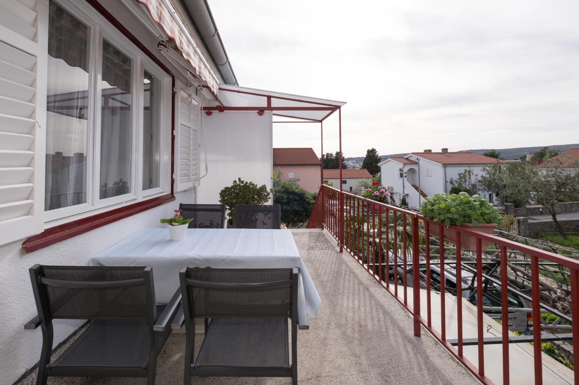 Apartments Lovorik Veglia Exterior foto